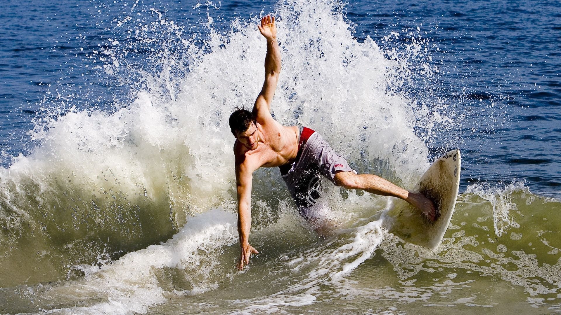 美因茨主场取胜，球队斩获宝贵三分，美因茨战绩聚胜顽球汇